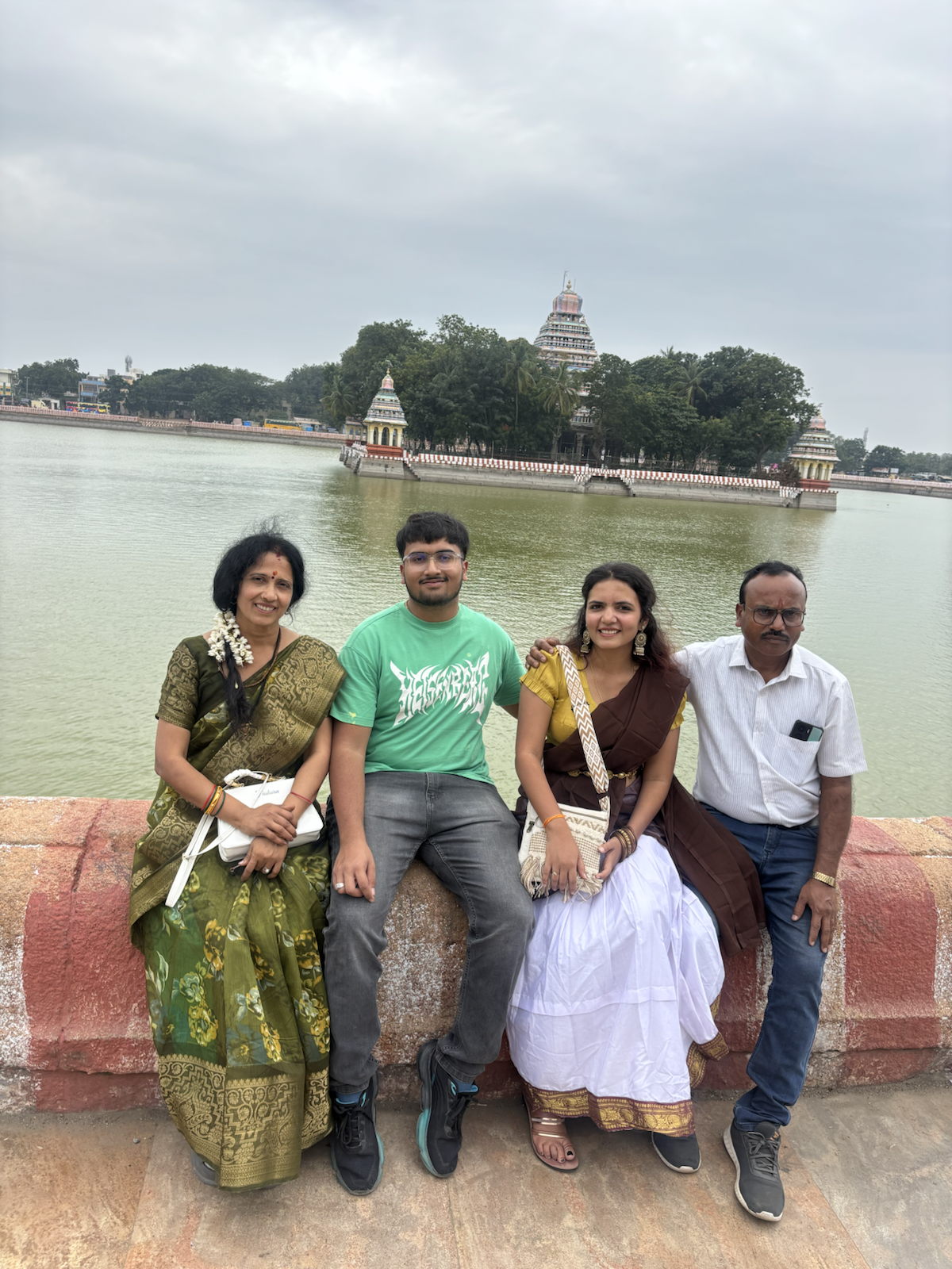 Soniya Suman with her family